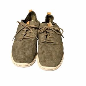 Cloudsteppers by Clarks Olive Knit Lace-Up Sneakers with Tan Accents